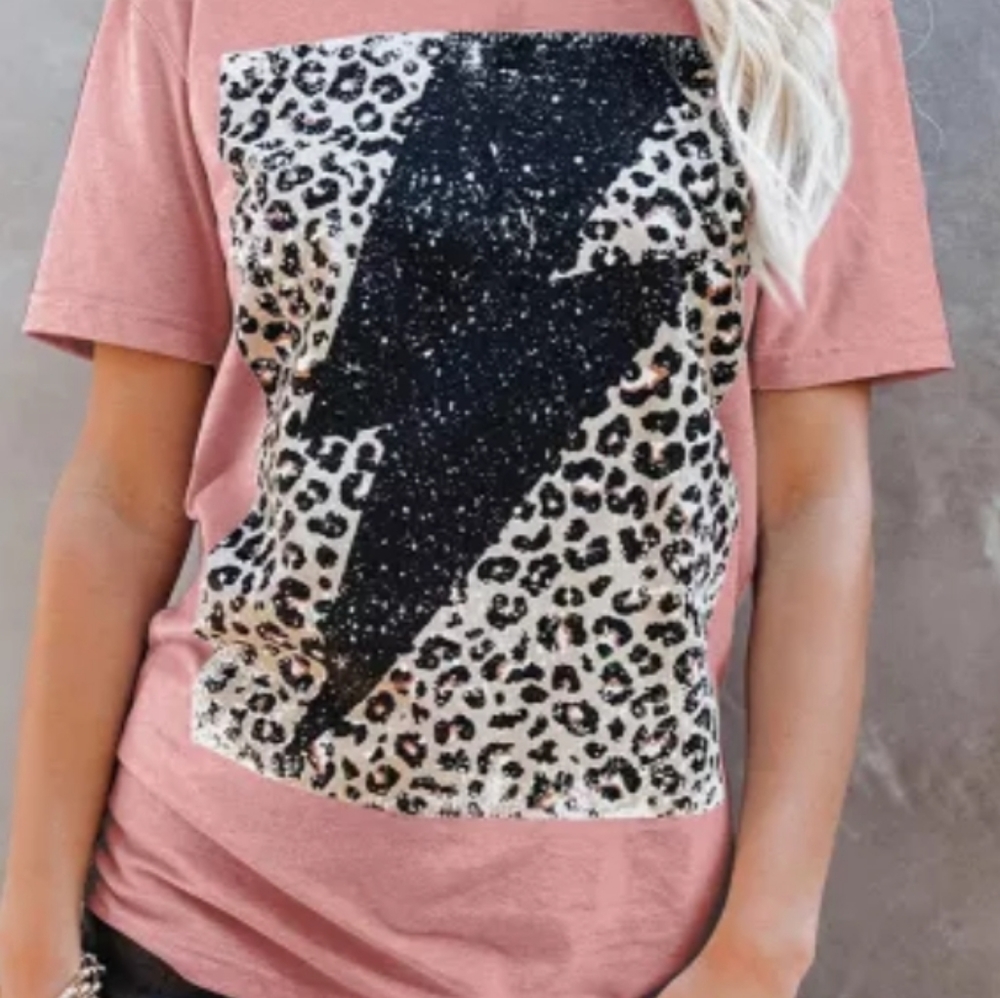Leopard screen print lightening tee